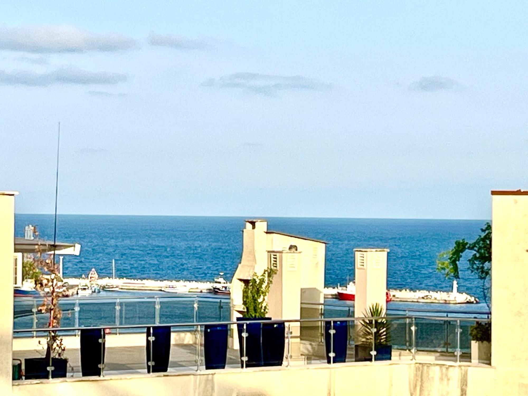 Alexandr Apartments Vigo ネセバル エクステリア 写真